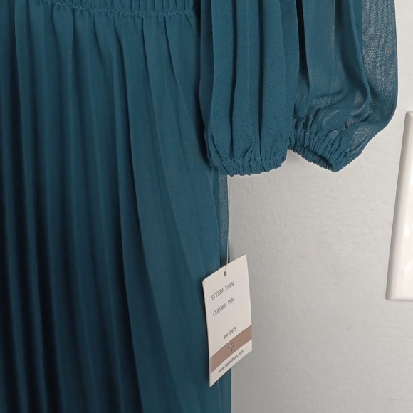 NWT Adorable Taylor Teal Vneck Pleated Midi Dress - Picture 3 of 4